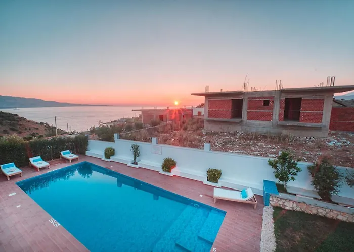 Le Gjero Luxury Villa