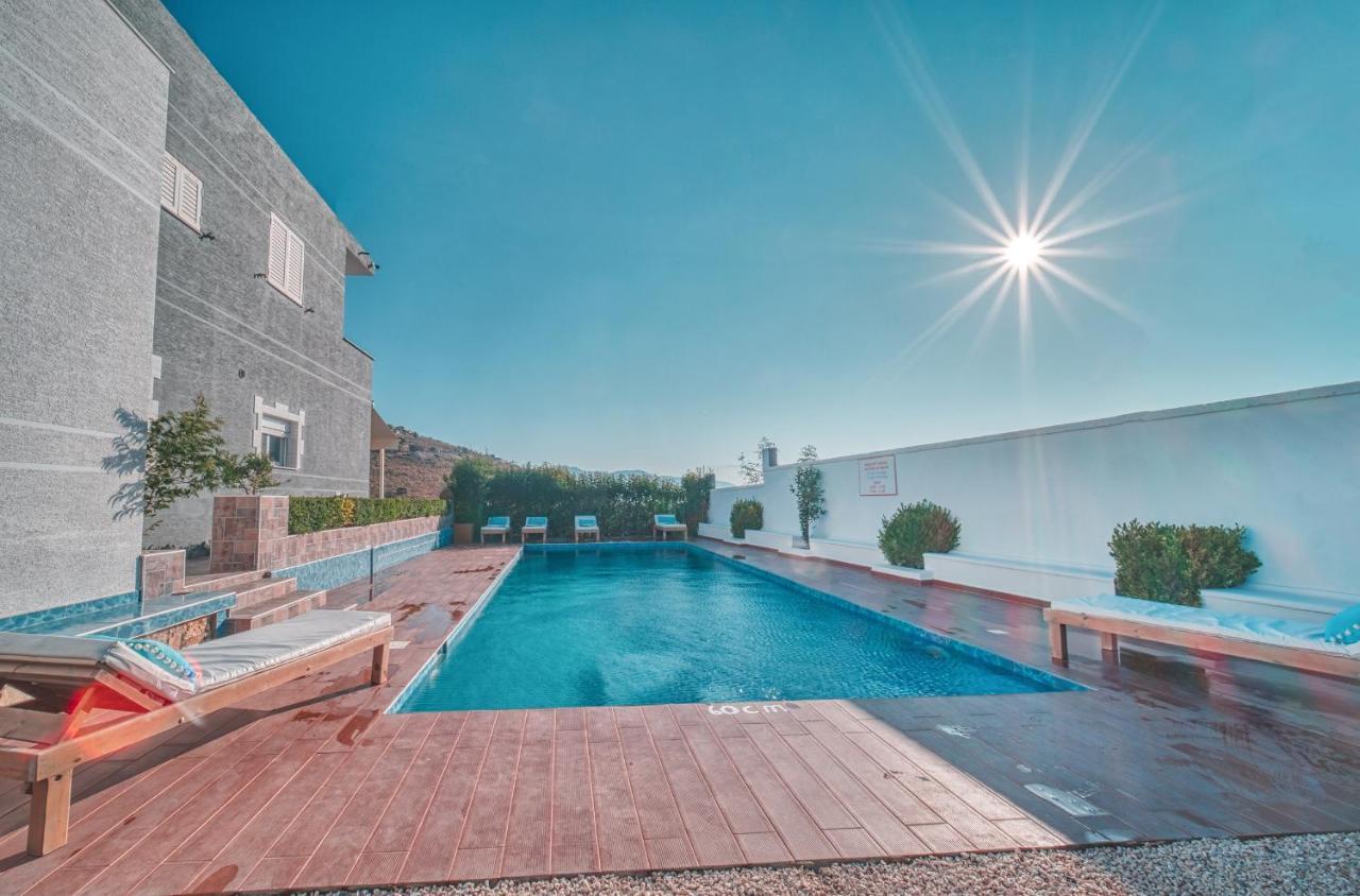 Le Gjero Luxury Apartment Ksamil